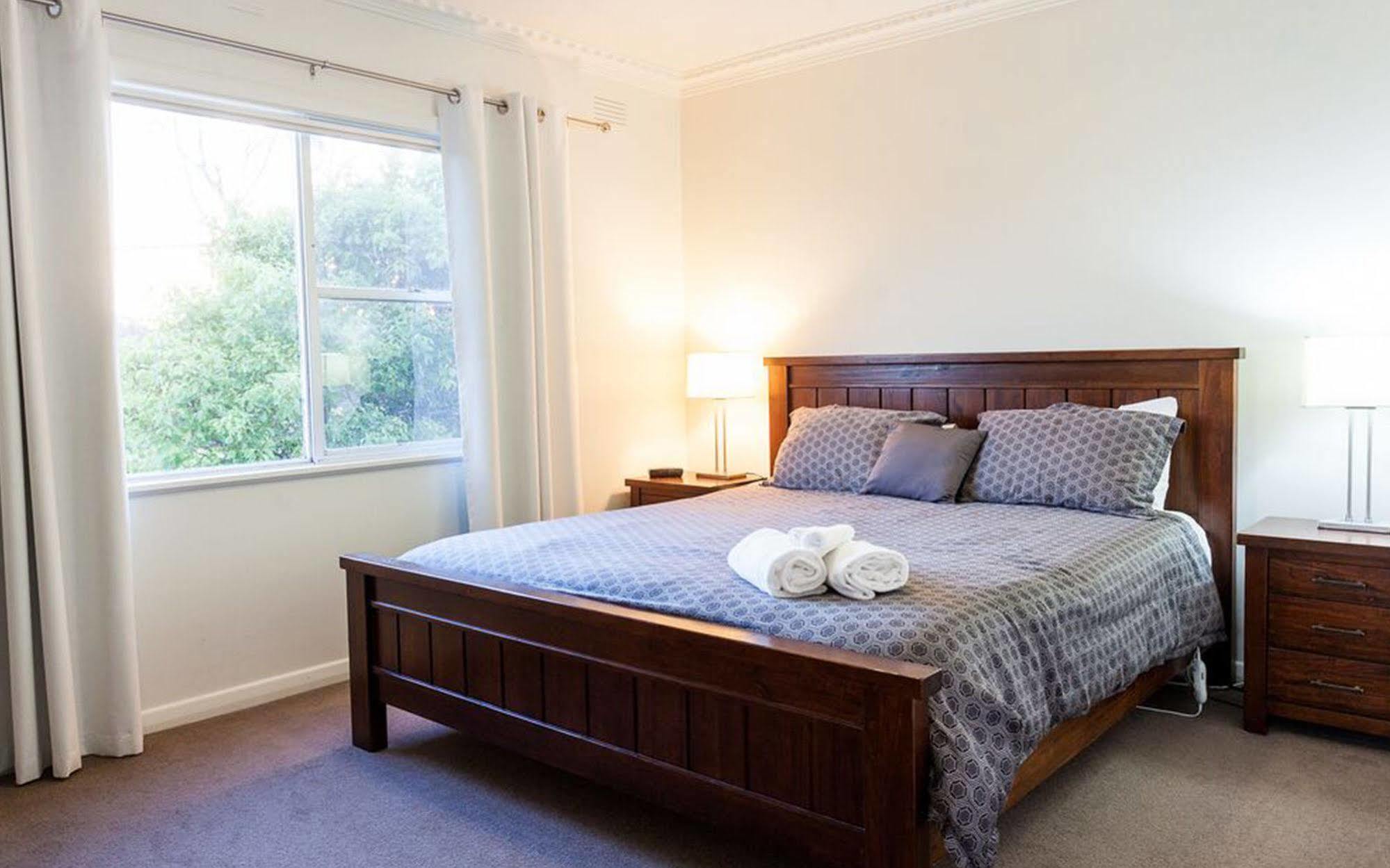 Point Lonsdale Holiday Apartments (Adults Only) Queenscliff Εξωτερικό φωτογραφία