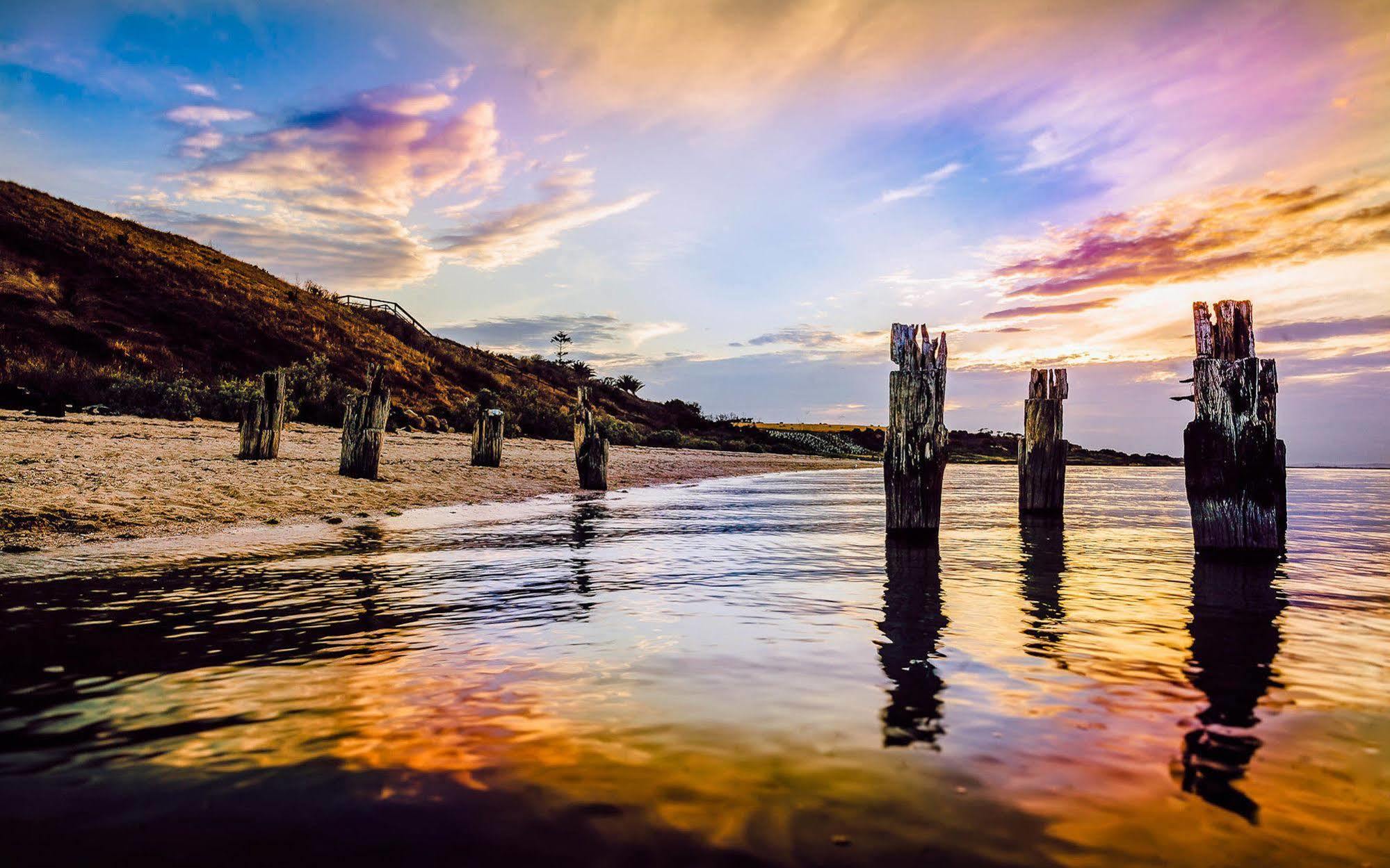 Point Lonsdale Holiday Apartments (Adults Only) Queenscliff Εξωτερικό φωτογραφία